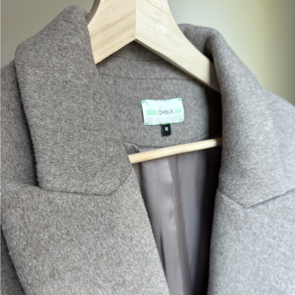 CHOUX Classy oversized coat, Size Medium, Griege. All Wool Coat. - Picture 6 of 10